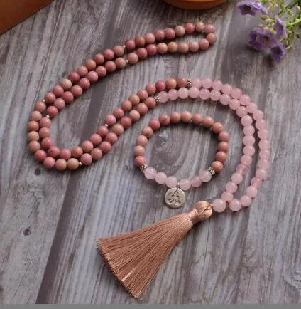 Terço Pulseira de Rodocrosita Natural, Estimula Amor e Compaixão, Ideal para Oração e Meditação, Joia Espiritual Elegante. — foto 2