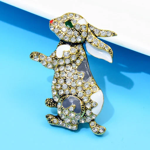 Title 4, Broche de coelho de diamante Esmalte Pin de des...