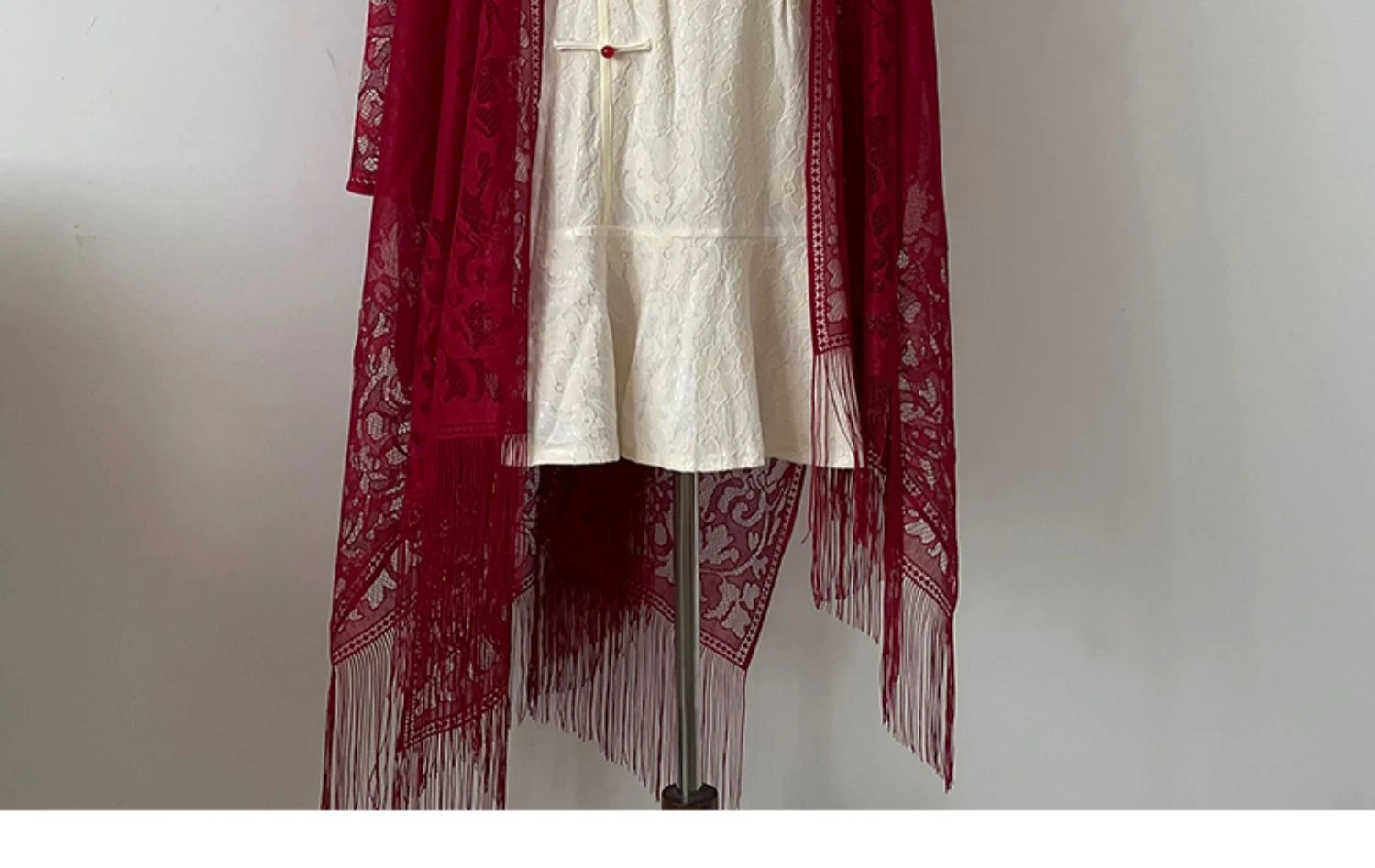 Title 14, Summer Ladies Tassel Womens Thin Lace Shawl