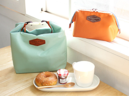 New iron frame cosmetic bag. Stylish and durable, perfect for travel, keeping your cosmetics organized and protected, ea — photo 6