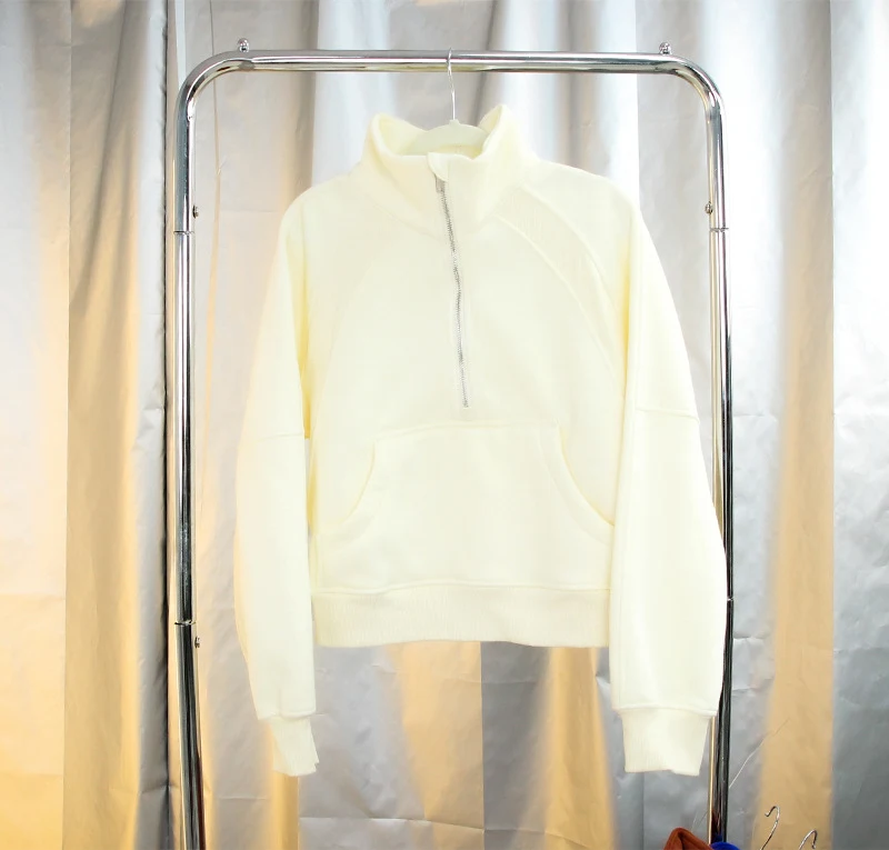 Title 1, Maglione in peluche corto con mezza zip sportiv...