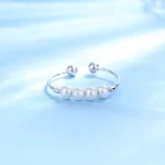 Anillo de plata S925 para mujer con perla, estilo frío retro. Un accesorio elegante y atemporal para realzar tu look diario o para ocasiones especiales. — foto 1