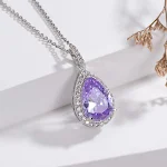 Pingente de zircônio de alta qualidade com fivela oval completa. Adicione brilho e sofisticação ao seu visual com esta joia duradoura. — foto 9