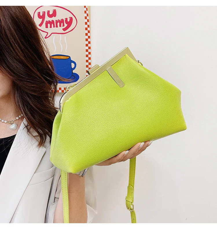 Borsa Clip da Donna Colore Caramella alla Moda Tendenza Design Accattivante Ideale per l'Uso Quotidiano e Completare il Tuo Look — foto 8