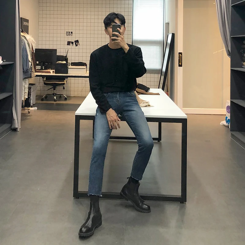 Jeans Tobilleros Hombre Marca Tendencia Corte Slim Estilo Moderno Ajuste Perfecto Para un Look Casual y Elegante — foto 2