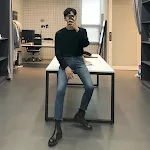 Jeans Tobilleros Hombre Marca Tendencia Corte Slim Estilo Moderno Ajuste Perfecto Para un Look Casual y Elegante — foto 2