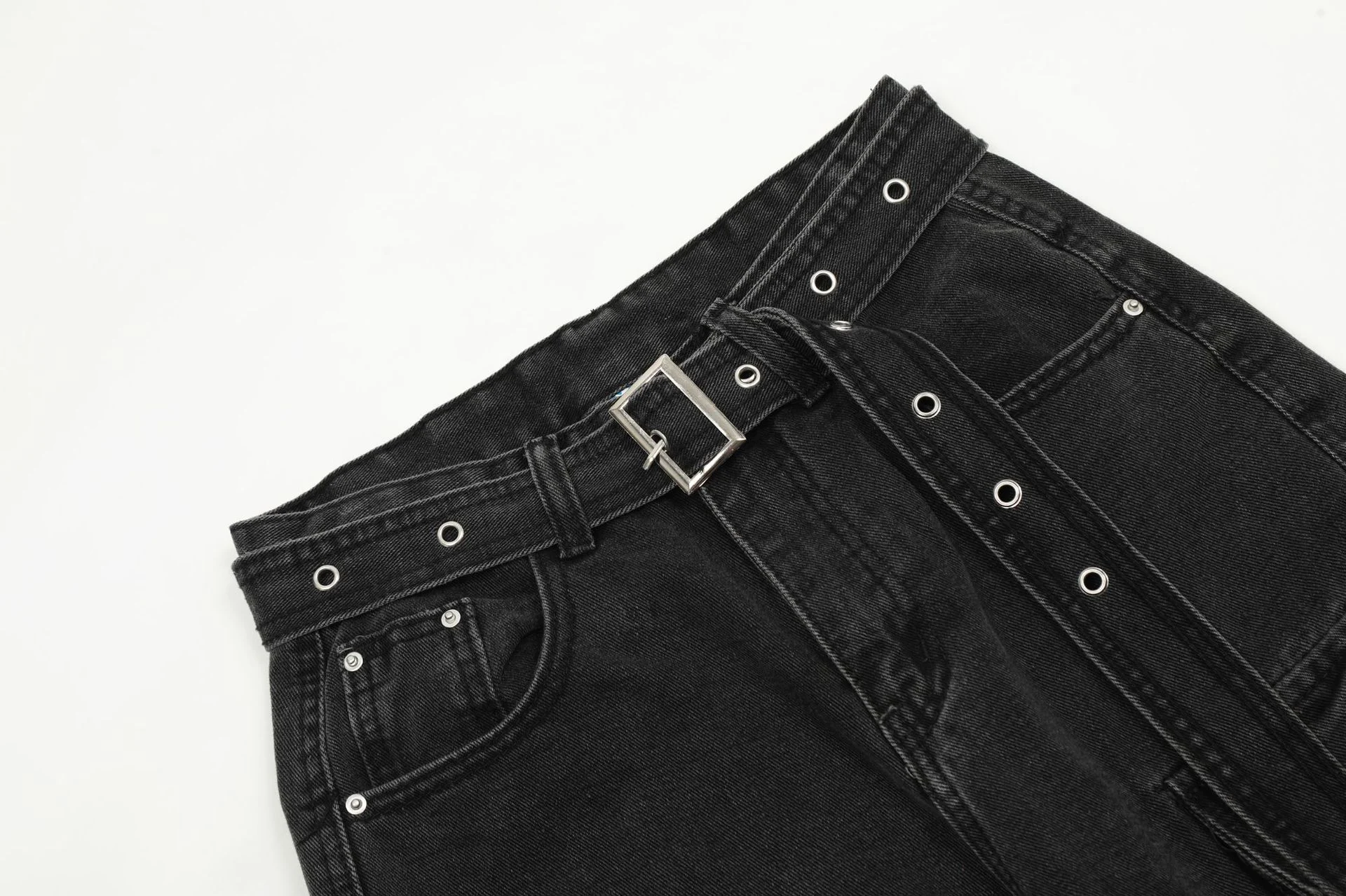 Title 14, Retro werkjeans met meerdere zakken, rechte pas...
