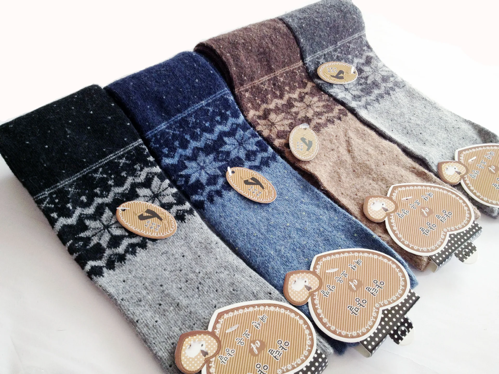 Retro Snowflake Leg Warmers — photo 6