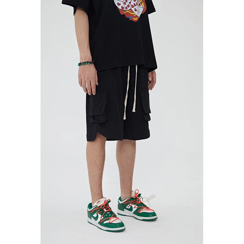 Workwear cotton shorts with big pockets, velcro and ink splash. Durable and comfortable shorts for various work environm — photo 1