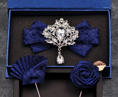 Koreaanse luxe vlinderdas voor bruidegom en bruidsjonkers, Britse stijl met bloemen, ideaal voor bruiloften en feesten. — foto 9