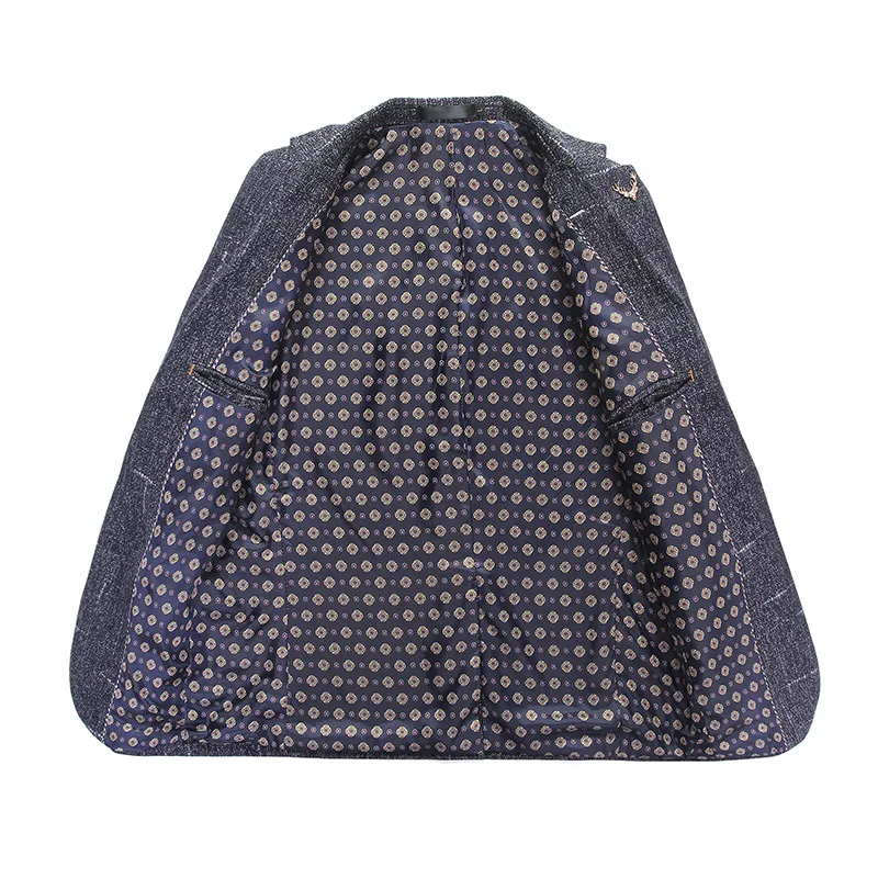 Terno slim fit masculino outono/inverno. Conforto e estilo para esta estação. Corte moderno, tecido quente, ideal para eventos sociais e trabalho. Elegância garantida. — foto 2