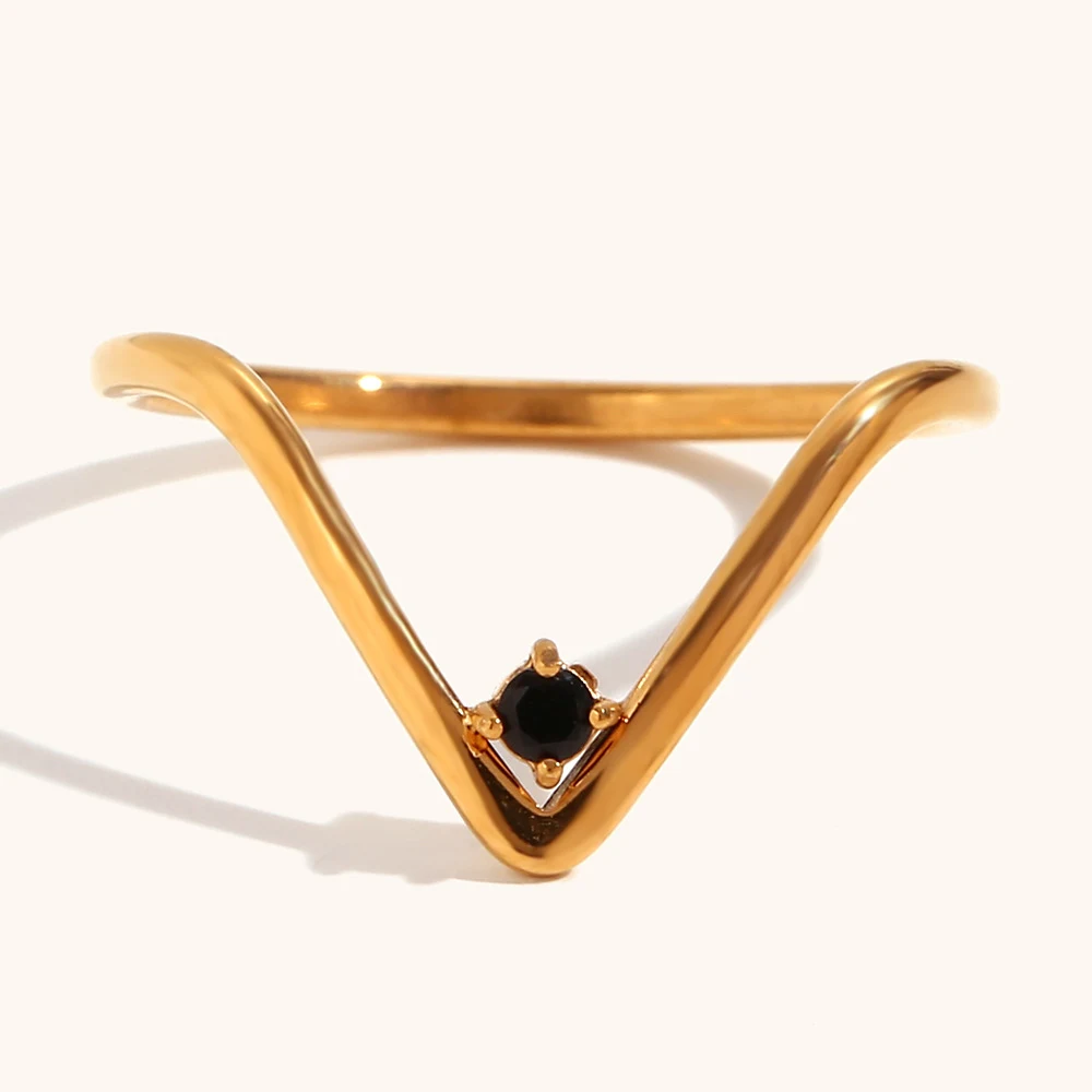 Title 8, Anillo Ornamento de Lujo Asequible con Personal...