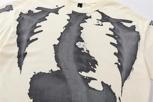 Title 2, Camiseta masculina de manga curta com estampa d...