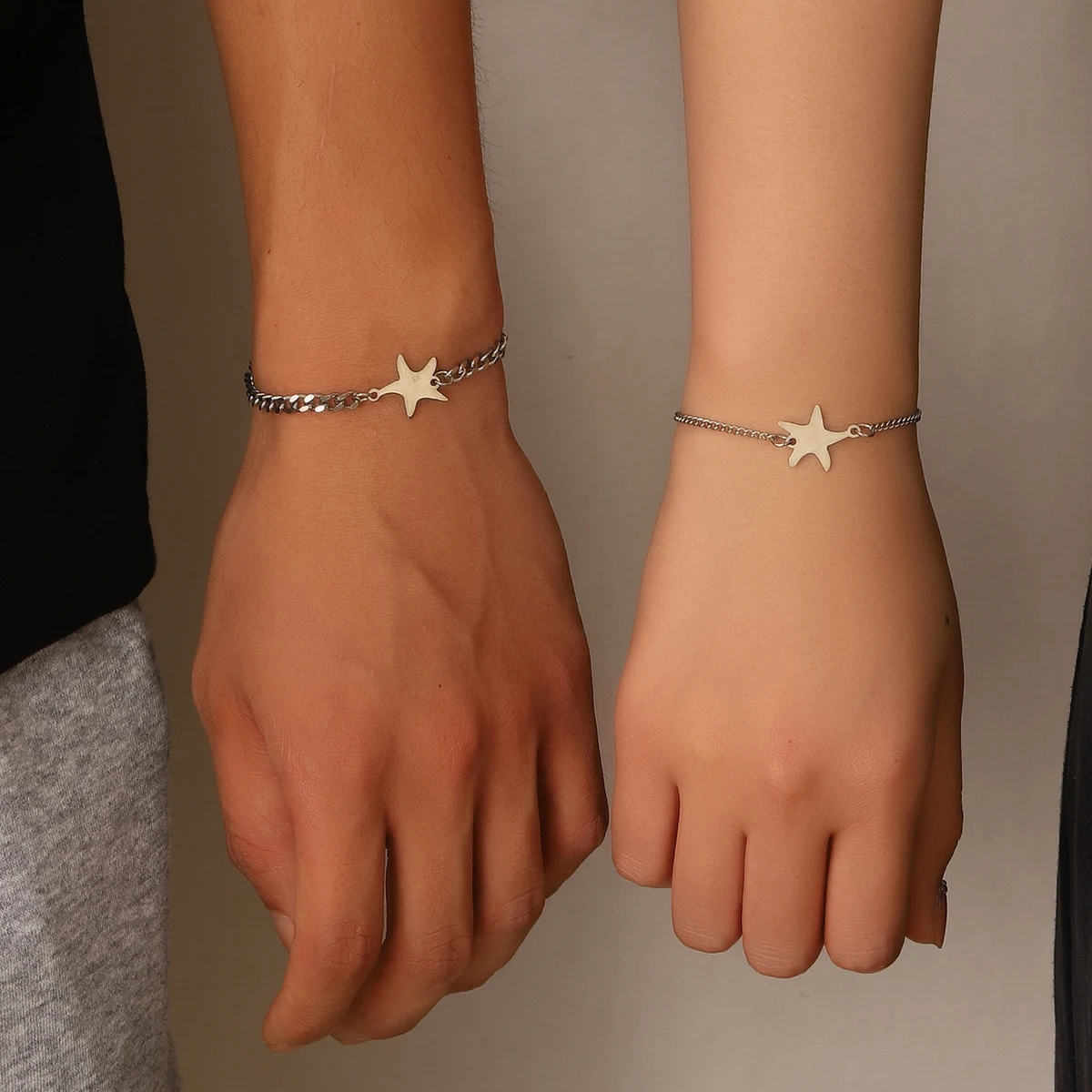 Pulseira Feminina Coração Redondo Aço Inoxidável Simples Elegante e Versátil Design Clássico Perfeita para Uso Diário e Presentear. — foto 6
