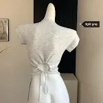 Camiseta feminina de manga curta com alça traseira — foto 8