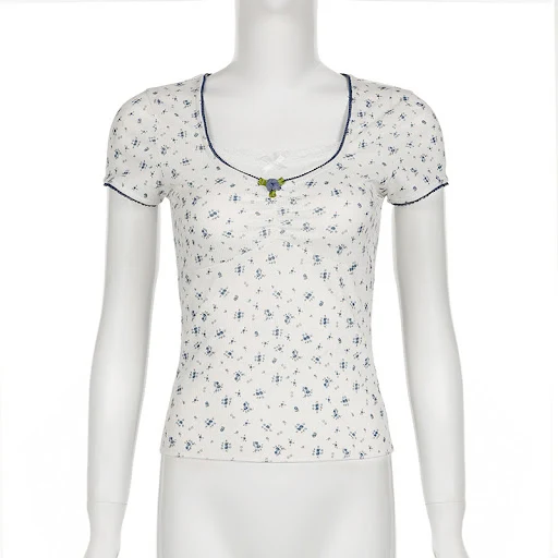 Title 7, Lace Stitching Square Collar Pleated Bow Short ...