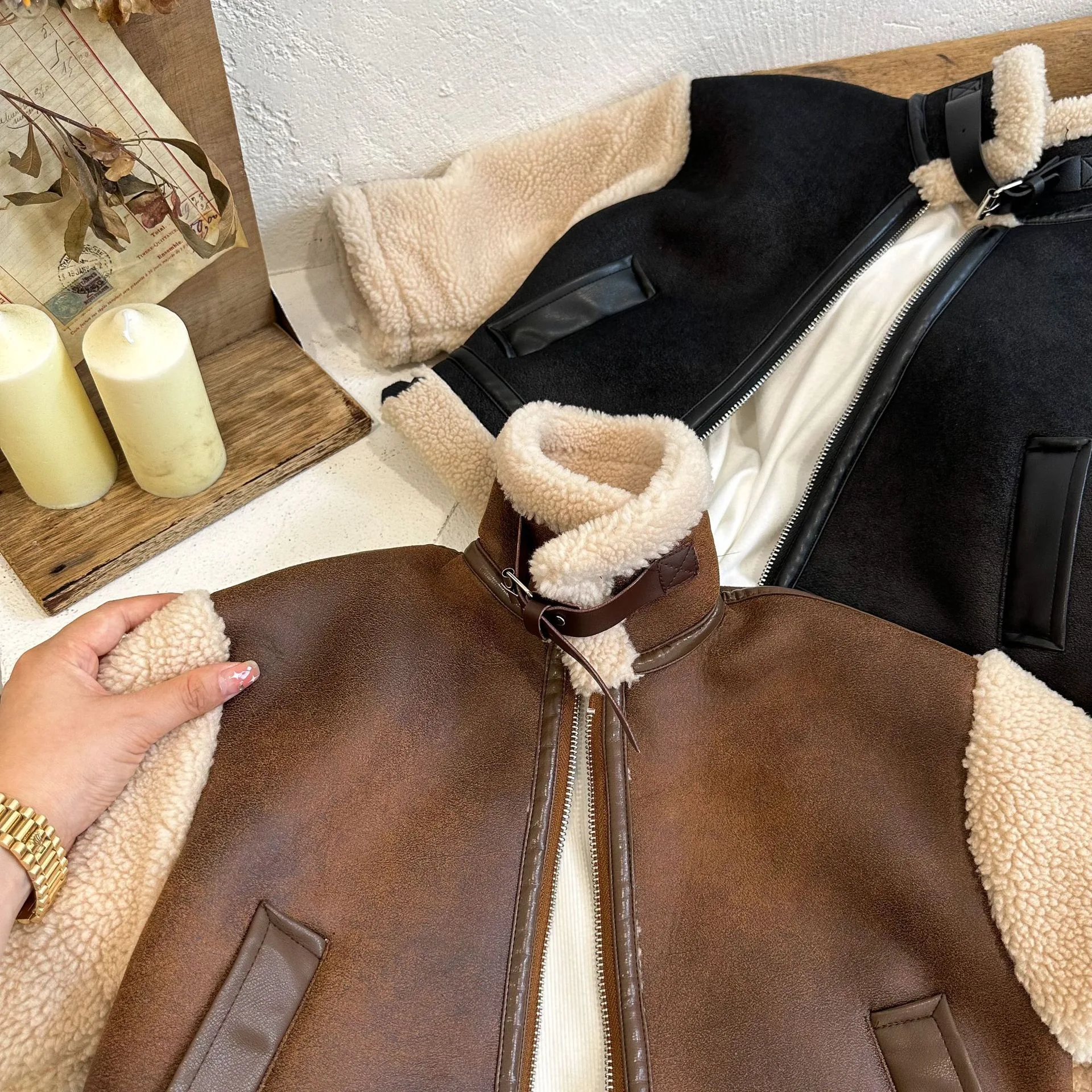 product image - 3