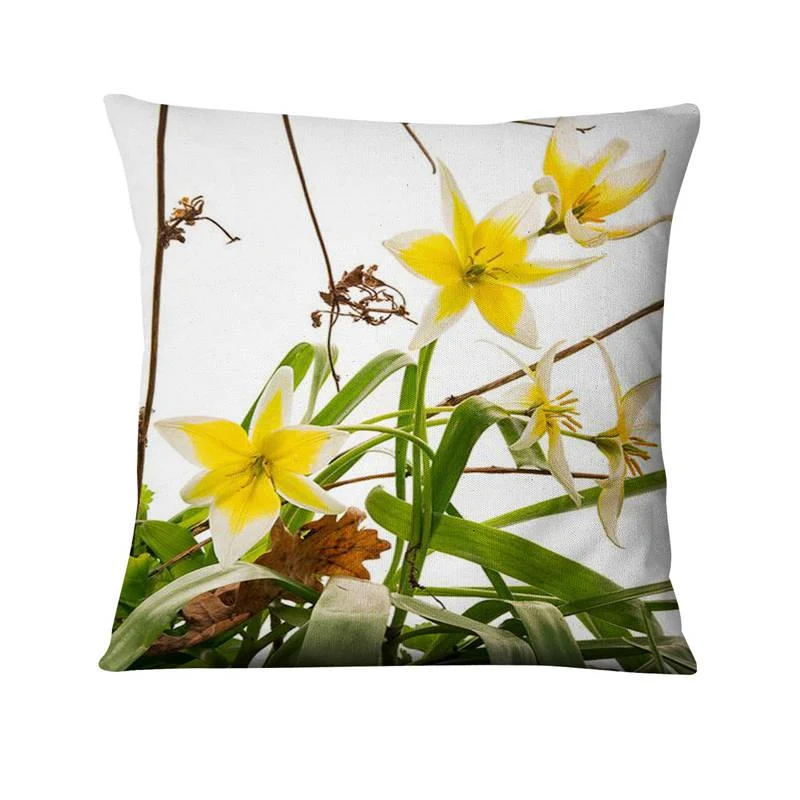 Capa de almofada com estampa floral digital de plantas verdes, perfeita para decorar o seu sofá ou cama e trazer a natureza. — foto 14