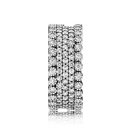 Title 6, Anel de prata esterlina com luz deslumbrante. I...