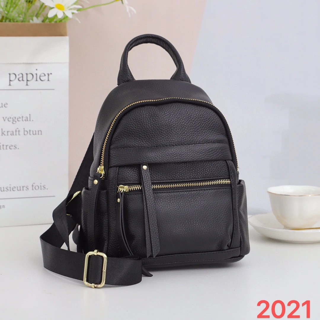 Borsa da viaggio in pelle versatile, zaino di grande capacità. Perfetta per viaggi, unisce stile e funzionalità, ideale per portare con te tutto l'essenziale. — foto 8