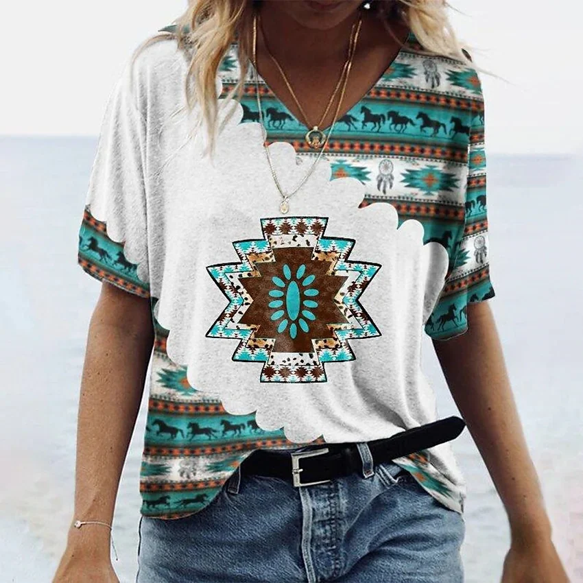 Women's Geometric Printed Short-sleeved Casual V-neck T-shirt — photo 11