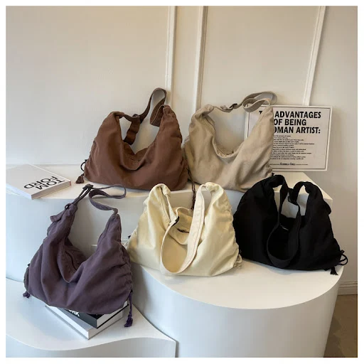Title 5, Womens Crossbody Bag Simple Shoulder Large Cap...