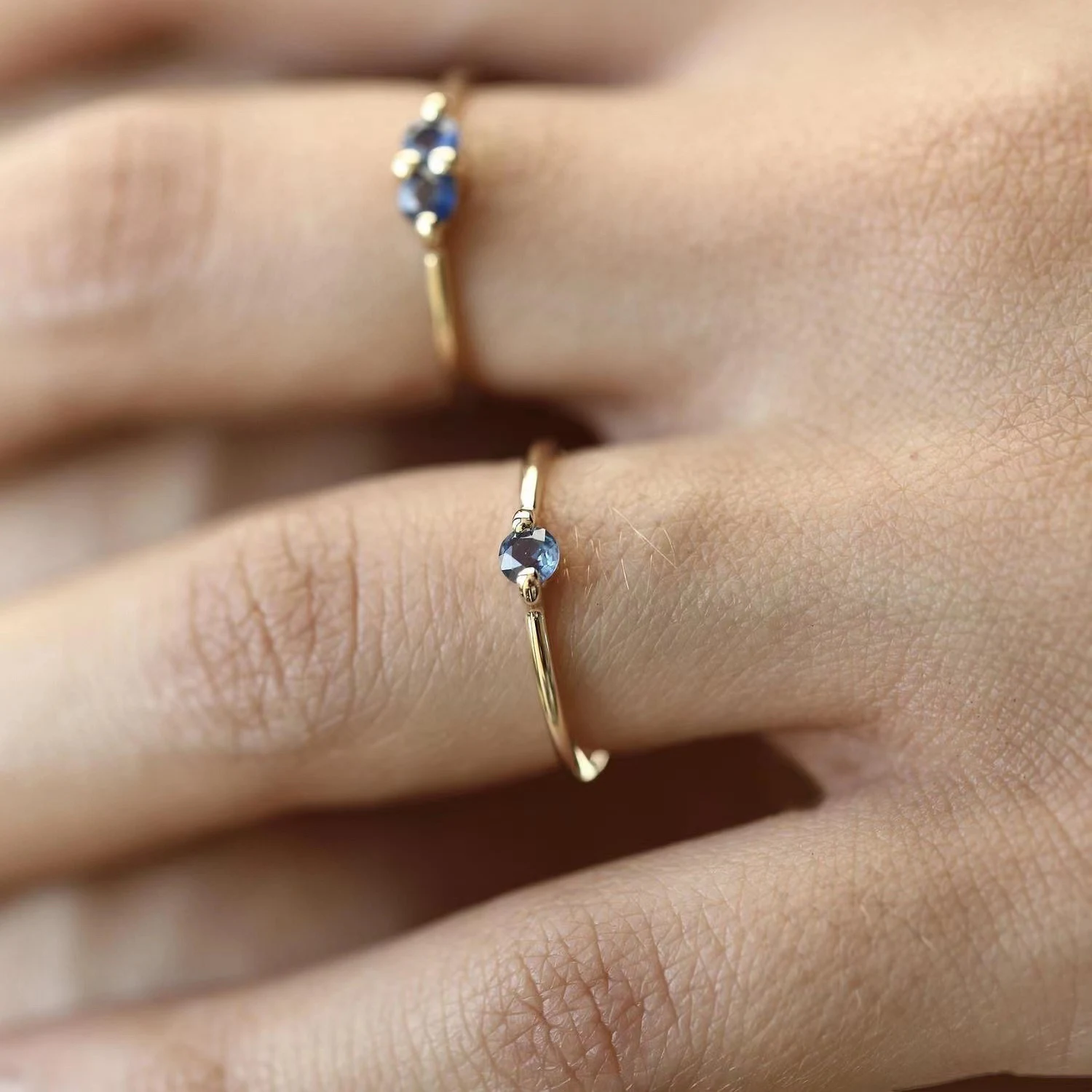 Anel Fino Empilhável Minimalista Neutro – Design Simples e Moderno, Ideal para Combinações Elegantes e Criação de Looks Sofisticados — foto 11