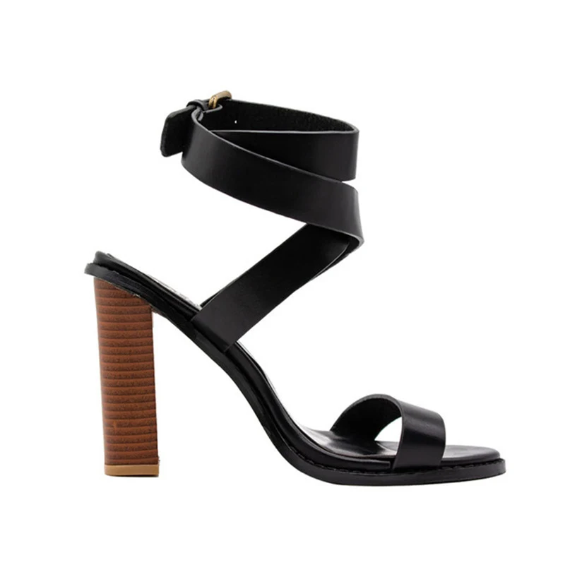 Plus-size sandals for women with chunky heels, offering all-day comfort and stylish support. Step out confidently and in — photo 2