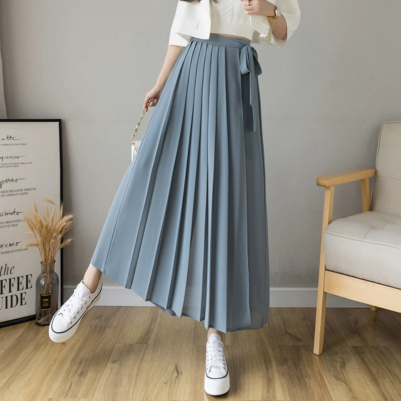 Women's Plus Size Pleated Chiffon Pant Skirt with Elastic Waist, Casual Comfort and Effortless Style for Any Occasion. — photo 5
