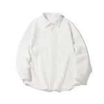 Camisa masculina em relevo, solta, com lapelas e estilo casaco. Conforto e elegância para um visual casual e moderno, ideal para diversas ocasiões. — foto 4