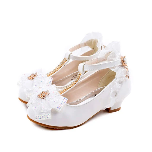 Title 3, Kinderen leren schoenen meisjes hoge hakken. St...