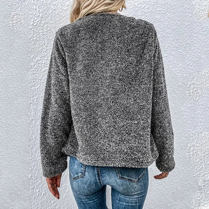 Title 3, Cardigan donna in pile grigio scuro con risvolt...