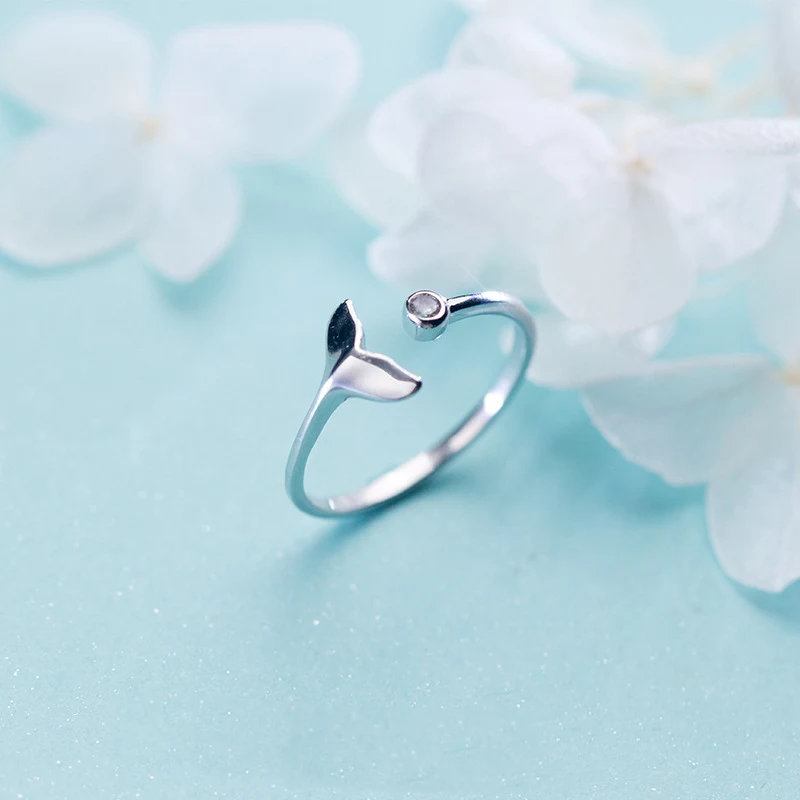 Anel de cauda de sereia personalizado para moda feminina, um acessório único que celebra a beleza do oceano e a fantasia. — foto 1