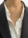 Colar de camada dupla com corrente de lantejoulas em aço inoxidável. Simples, elegante e moderno, para um toque fashion em seu visual. — foto 3