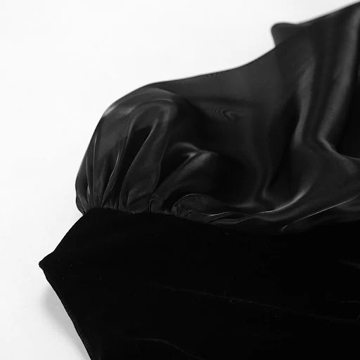 Title 10, Square Collar Puff Sleeve Knitted Velvet Straig...