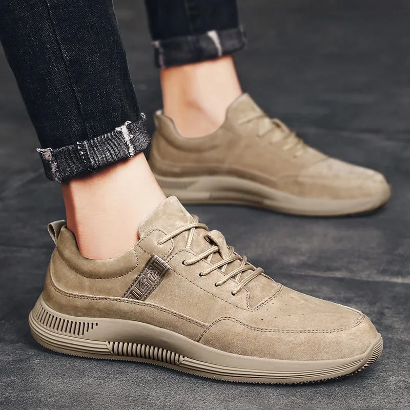 Sapatos Masculinos Casuais Primavera Respiráveis Nova Personalidade Conforto e Estilo para Homens Modernos e Leves Perfeitos — foto 1