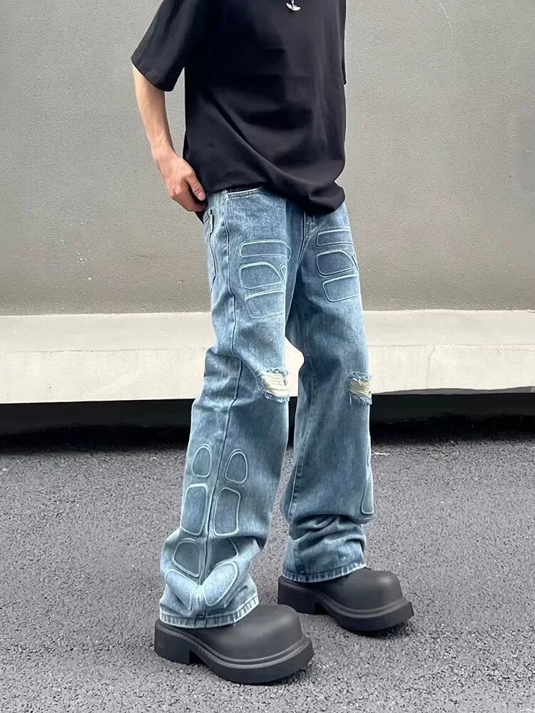 Nieuwe Gewassen Vintage Winter Ripped Jeans. De perfecte combinatie van stijl en comfort voor de winter. Ervaar de vintage look met warmte. — foto 5
