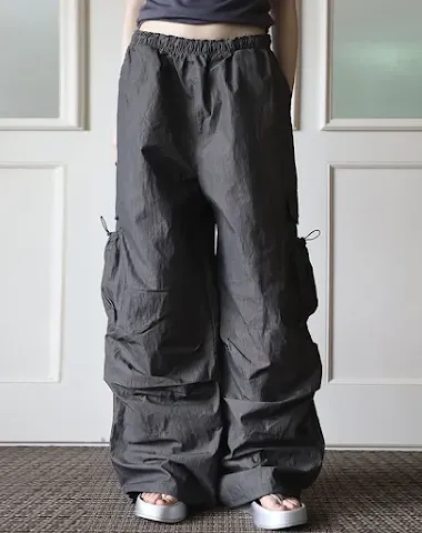 Women's Loose Straight Wide Leg Casual Trousers. Comfortable and stylish for everyday wear, offering a relaxed and versa