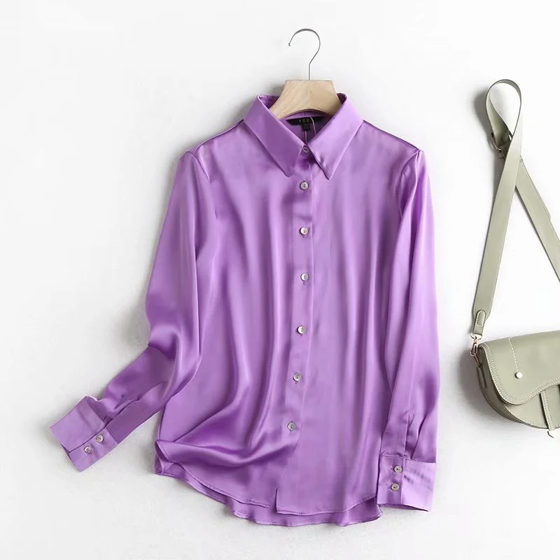 Camicia a maniche lunghe con risvolto semplice in raso — foto 2