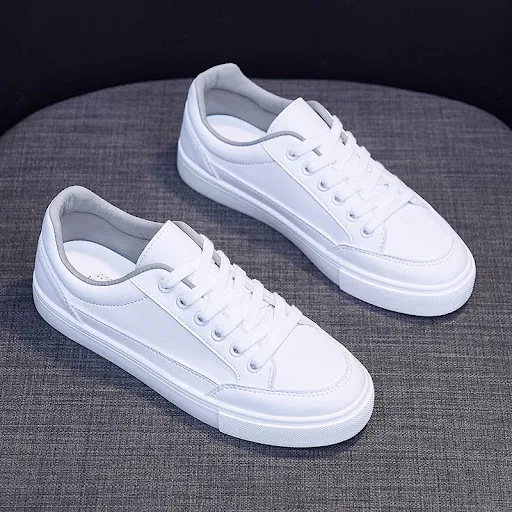 Title 2, Leather Sports Flat Shoes for Running. Experien...