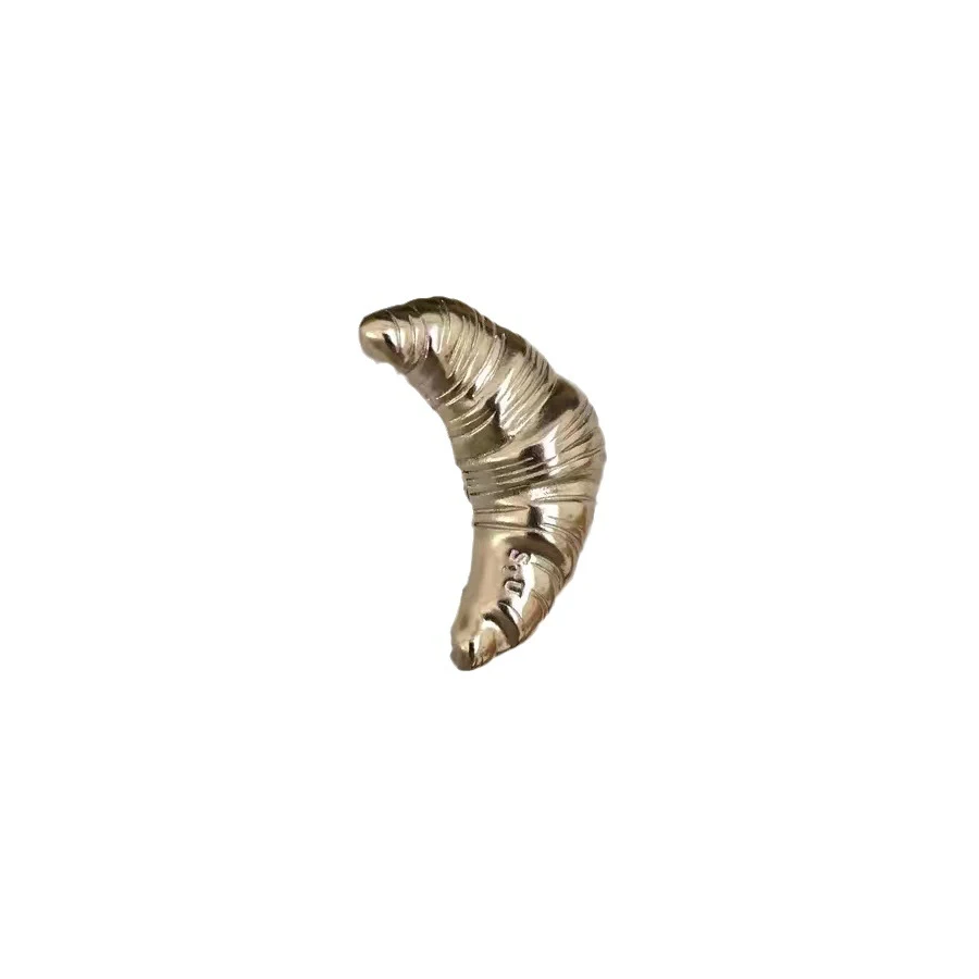 Broche Corsage Croissant Feminino de Alta Qualidade, Prata. Um distintivo de casal com design sofisticado, perfeito para elevar seu estilo. — foto 1