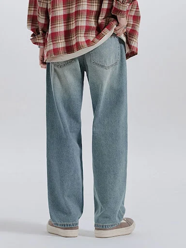 Title 4, Jeans Americanos Versátiles para Hombre con Efe...