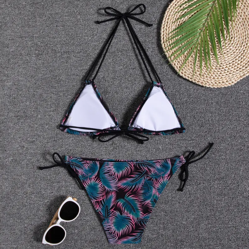 Women's Printed Halter Tie Split Bikini Swimsuit perfect for beach or pool. Comfortable and stylish swimwear for a flatt — photo 7