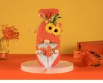 Boneco Rudolf Abóbora DIY de Tricô para a época de colheita. Crie um adorável enfeite artesanal e celebre o outono com alegria. — foto 11