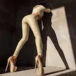 Pantalones de cuero PU de cintura alta para mujer en color sólido, ideales para un look moderno y elegante, realzando la figura. — foto 9