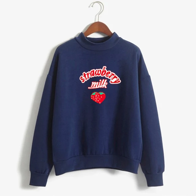Camiseta com estampa de morango, leve e confortável. Ideal para o verão, fresca e com um design divertido e alegre, perfeita para diversas ocasiões. — foto 1