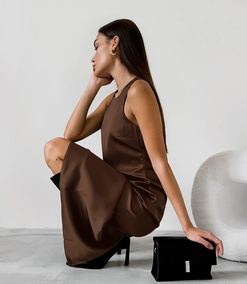 Title 8, Silk-like Satin Surface Round Neck Vest Dress