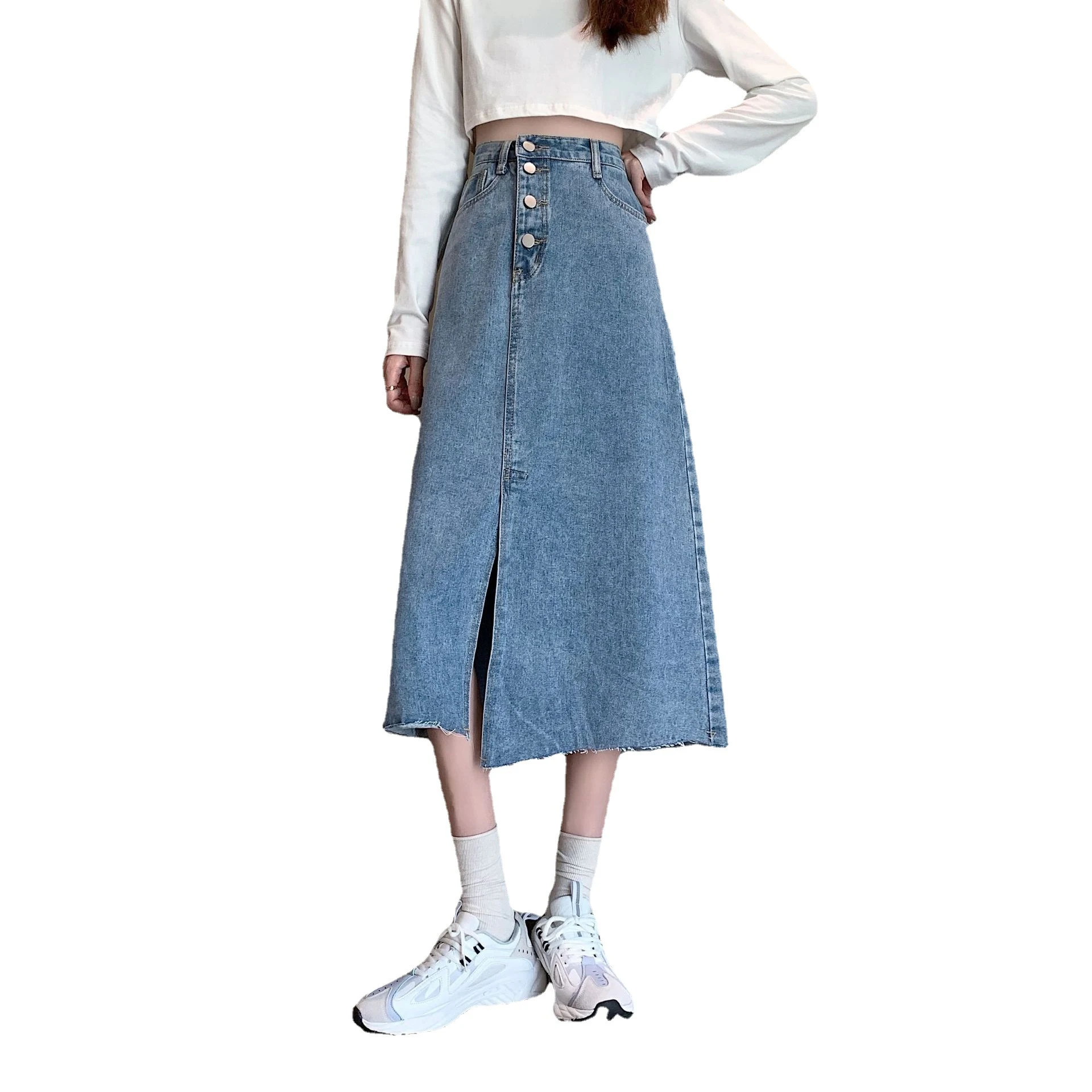 Saia Jeans Dividida Feminina para o Verão. Frescor e estilo para seus dias quentes. Conforto, design moderno e versatilidade em uma só peça. — foto 3