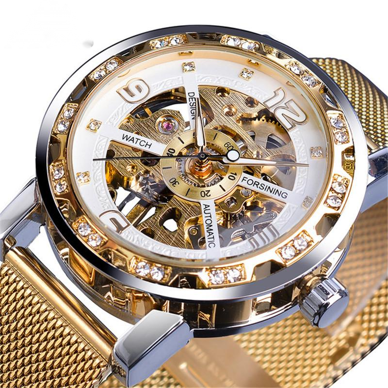 Relógio mecânico manual com strass vazados e pulseira de malha. Sofisticação e precisão para o seu pulso, um acessório elegante e atemporal. — foto 1