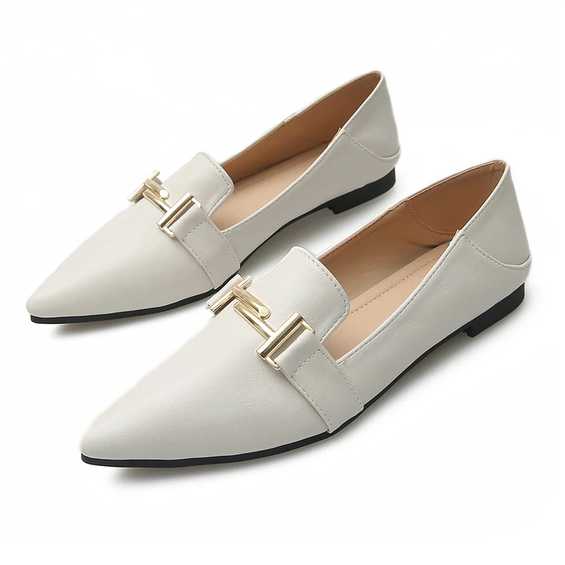 Sapatos de pedal femininos de sola plana com fivela de metal fashion, sola macia, conforto e estilo para o dia a dia. — foto 3